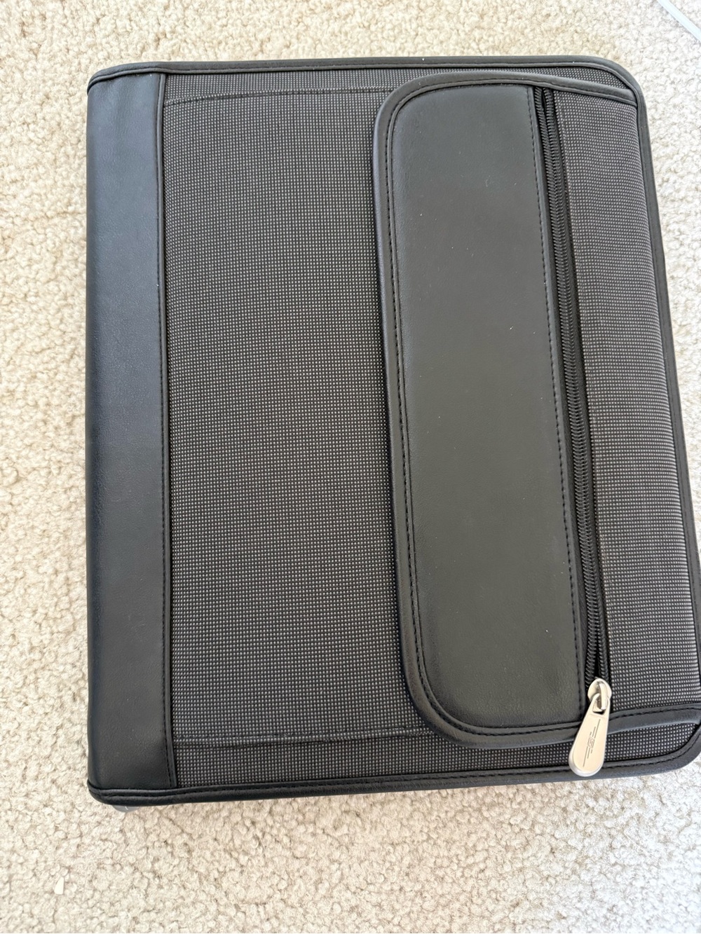 Black Zip-Closure Laptop/Document Organizer Bag